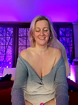 MarleneBloem live sex cam