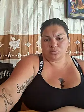 chubby_sexy_big_tits live sex cam