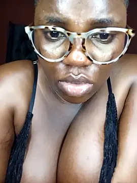 TheSpiceyQueen's cam snapshot