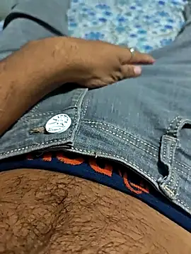 AqueousCrepe live sex cam