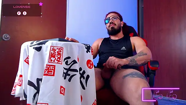 pirata_fitness's cam snapshot