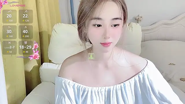 Caitlyn__ live sex cam