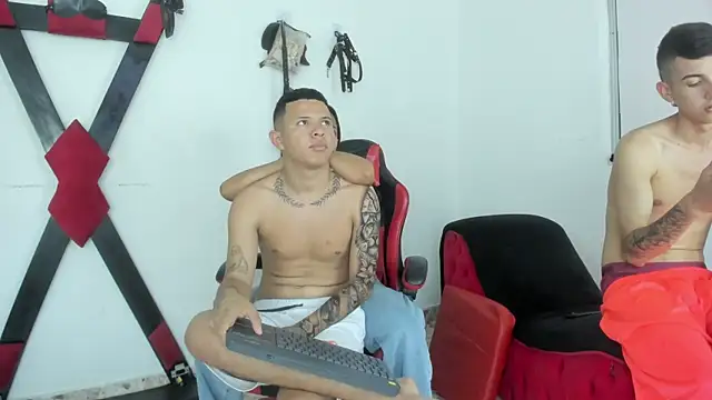 Three_Ways_to_Love live sex cam