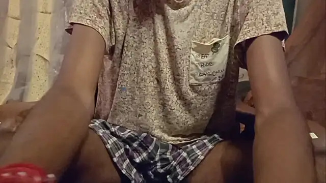 Browncat73's cam snapshot