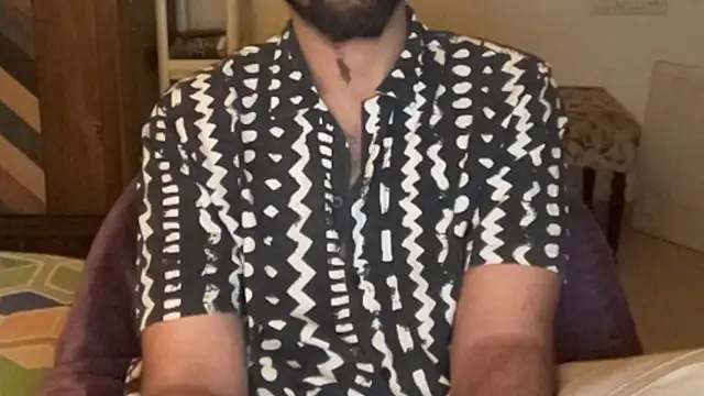 MakeMeAwareAah's cam snapshot