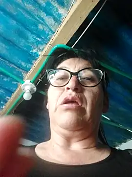 clarita_01's cam snapshot