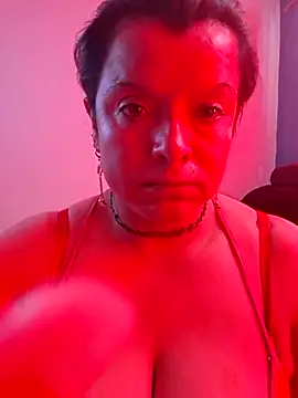 Hanna_Kieran's cam snapshot