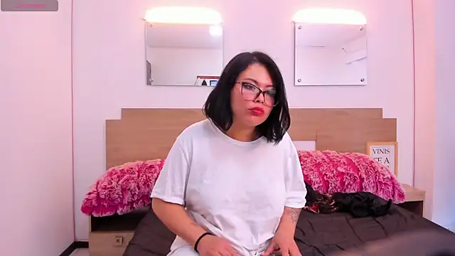 Mike_N_Gaby's cam snapshot