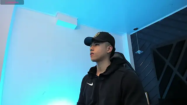 Draven_Marceaux live sex cam