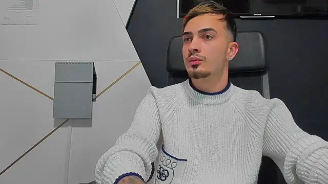 BrandonTate live sex cam