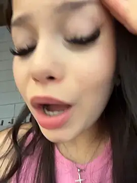 Chloe__Moon live sex cam