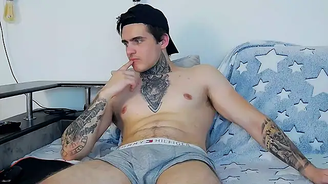 CarterCole's cam snapshot