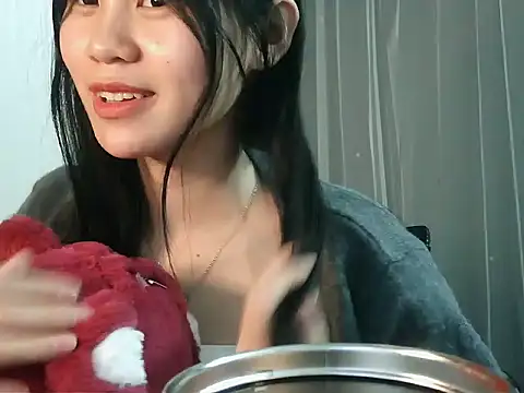 Nunaa18's cam snapshot