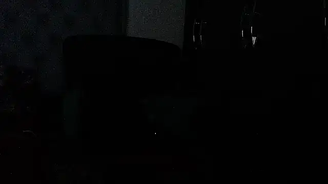 Bustyredx live sex cam