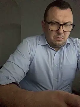 Mike8523 live sex cam