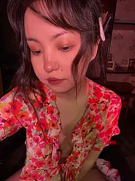 lalallalalaa- live sex cam