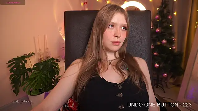 TataCoy live sex cam