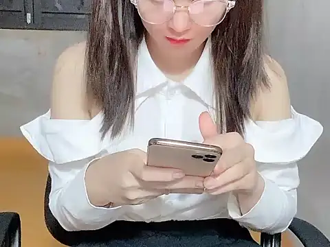 TranOanh999's cam snapshot