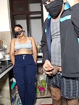 Heena-143's cam snapshot