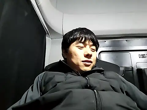 whitebriefboy's cam snapshot