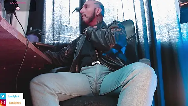 KenllyH's cam snapshot