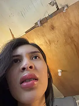 lilithpetitexasian99 live sex cam