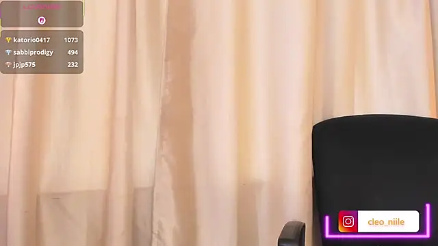 cleeo_nile live sex cam