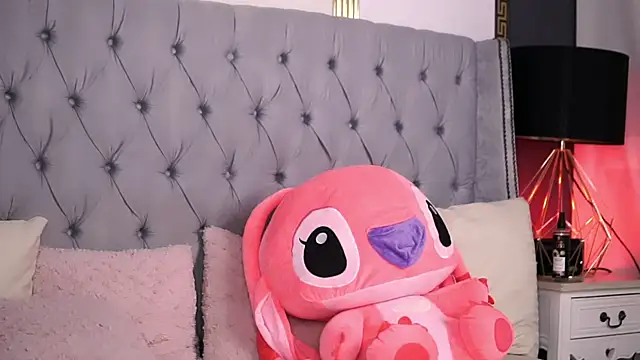 CataleyaKirk's cam snapshot