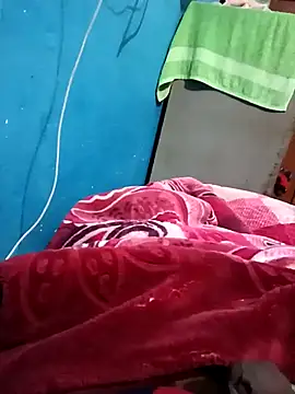 Hornyboy7489's cam snapshot