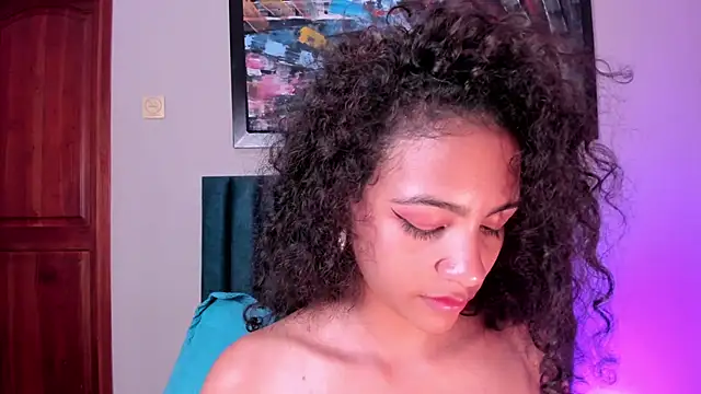 AntonellaHall_'s cam snapshot