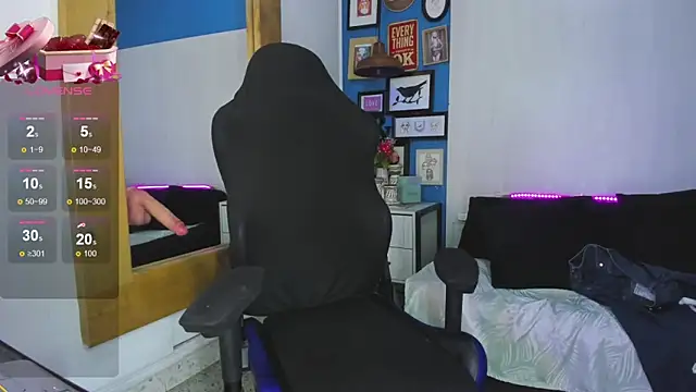 VladHellsing4's cam snapshot