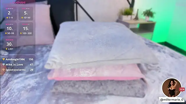 marie_miller_'s cam snapshot