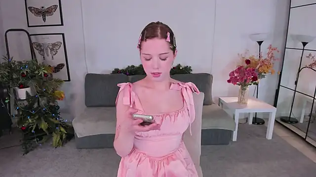 JanetMoor's cam snapshot