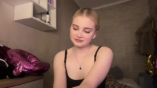 KarissaBoisse's cam snapshot