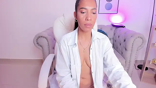 Shantaall_'s cam snapshot