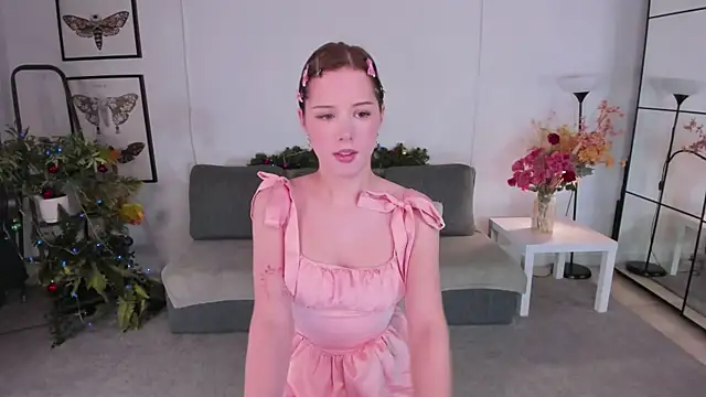 JanetMoor's cam snapshot