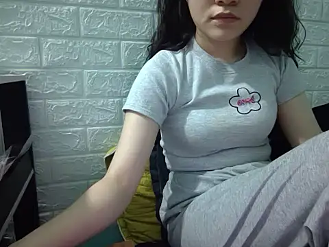 May2k2's cam snapshot