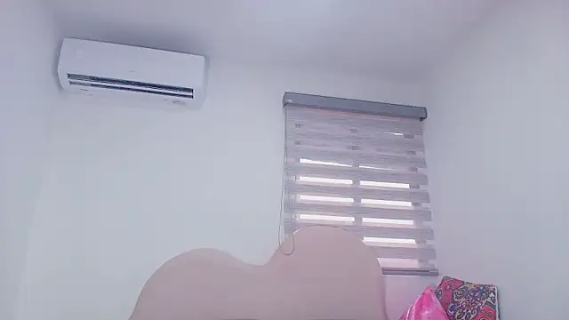 lu_mystic's cam snapshot