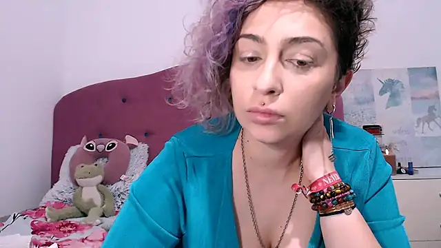 AAARUNY's cam snapshot