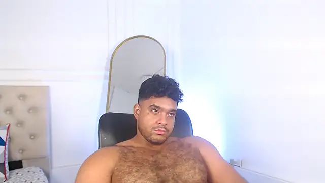 Big_furry_bear13 live sex cam