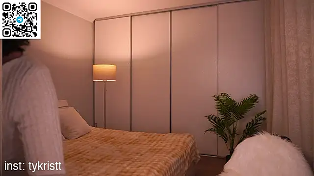 pantykrist's cam snapshot