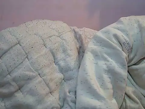 MAYA100 live sex cam