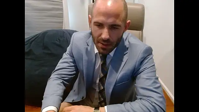 TheNakedPreacher live sex cam