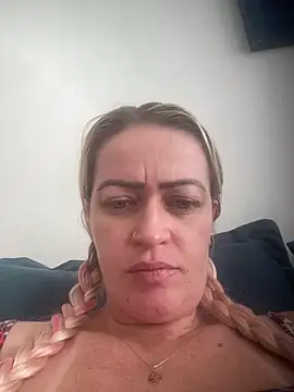 Alerquinasc's cam snapshot