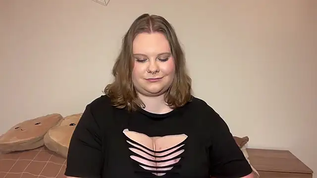 BriannaFlirty's cam snapshot