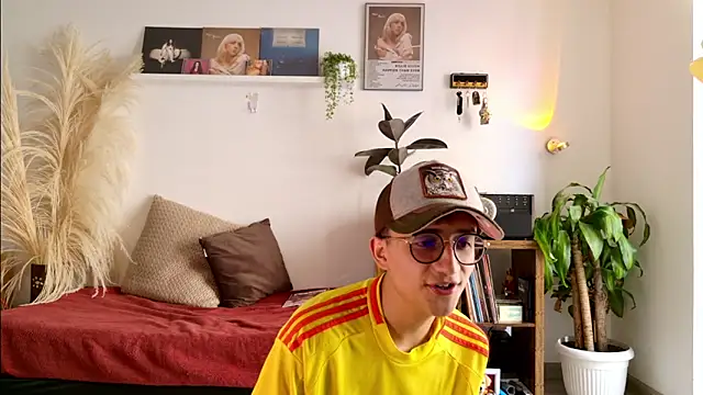 Mr_evan1's cam snapshot