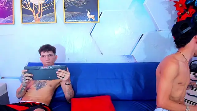 Alex_jeins_at's cam snapshot