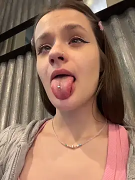 KittyQueeny's cam snapshot