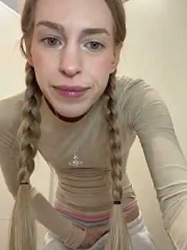 kira_mia's cam snapshot