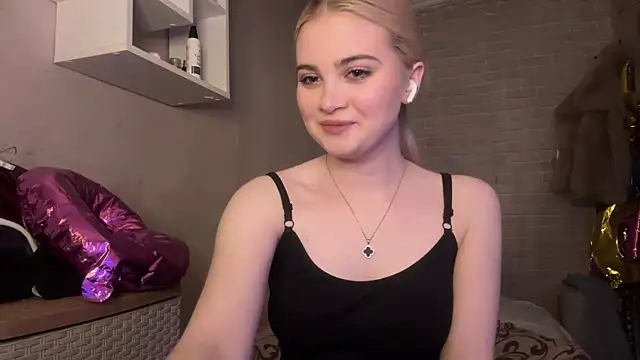 KarissaBoisse's cam snapshot